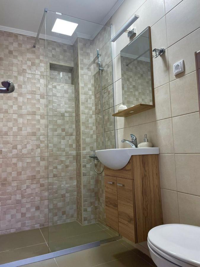 Modern In Center Apartment ชาเบลียค ภายนอก รูปภาพ